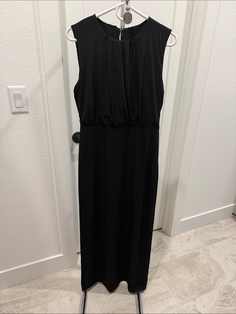 NWT Banana Republic Black Sleeveless Formal Evening Dress